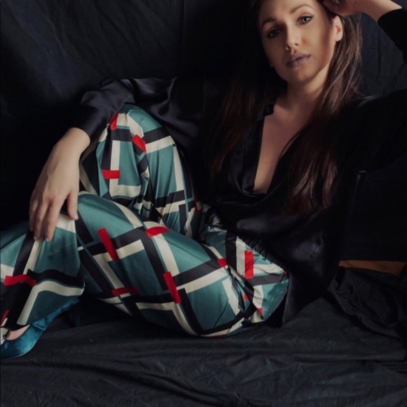 Zara Satin Effect Geometric Pants - Picture 1 of 6